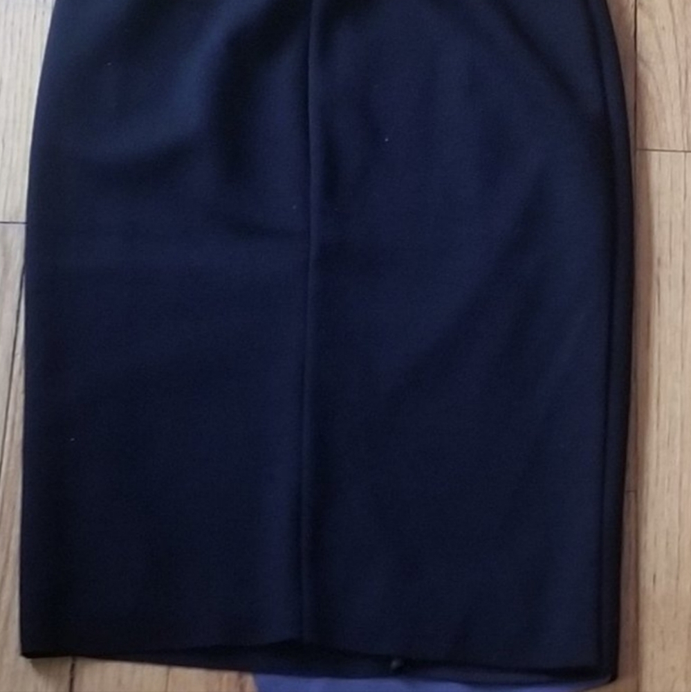 Skirt - Picture 5 of 8